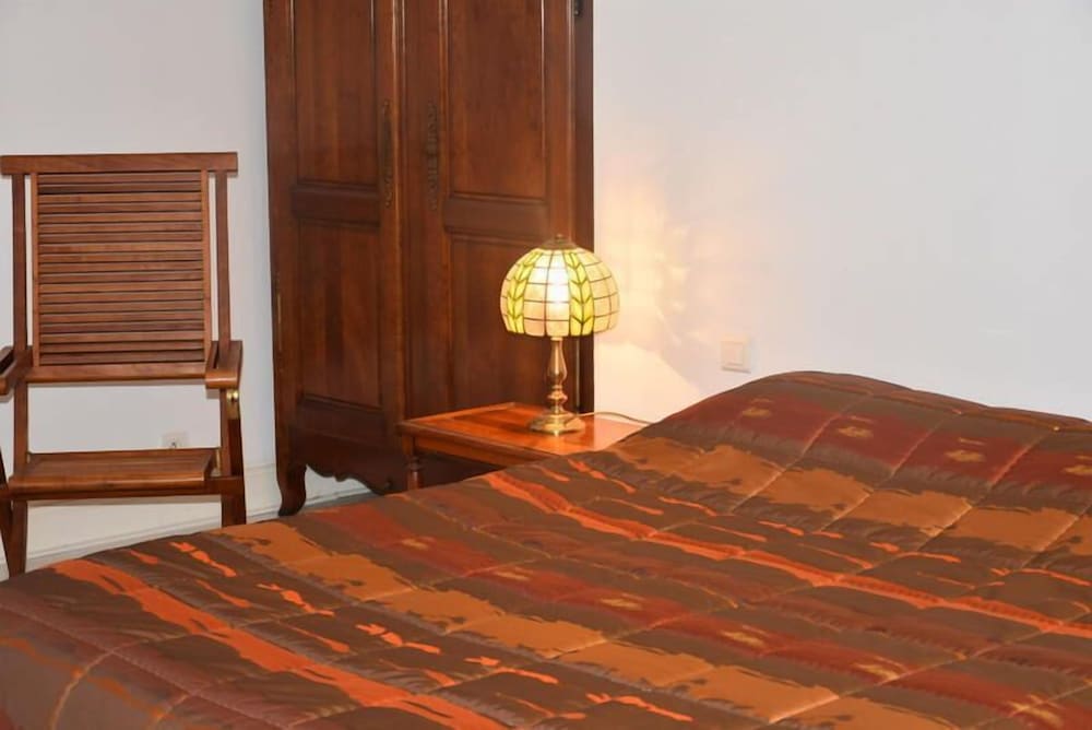 Family Room, Private Bathroom (Irish Cob) photo 3