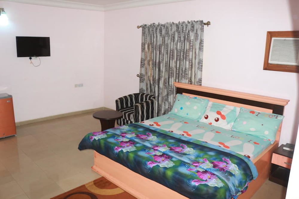Suite (Diplomatic) - Photo 5
