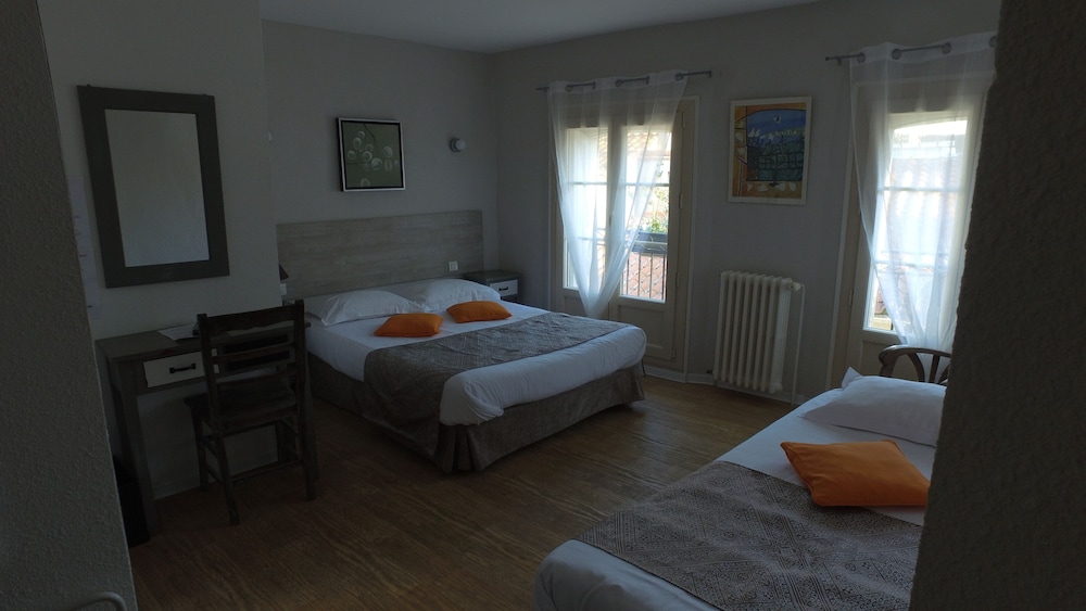 Family Triple Room photo 2