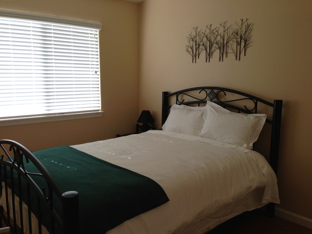 Townhome, 3 Bedrooms