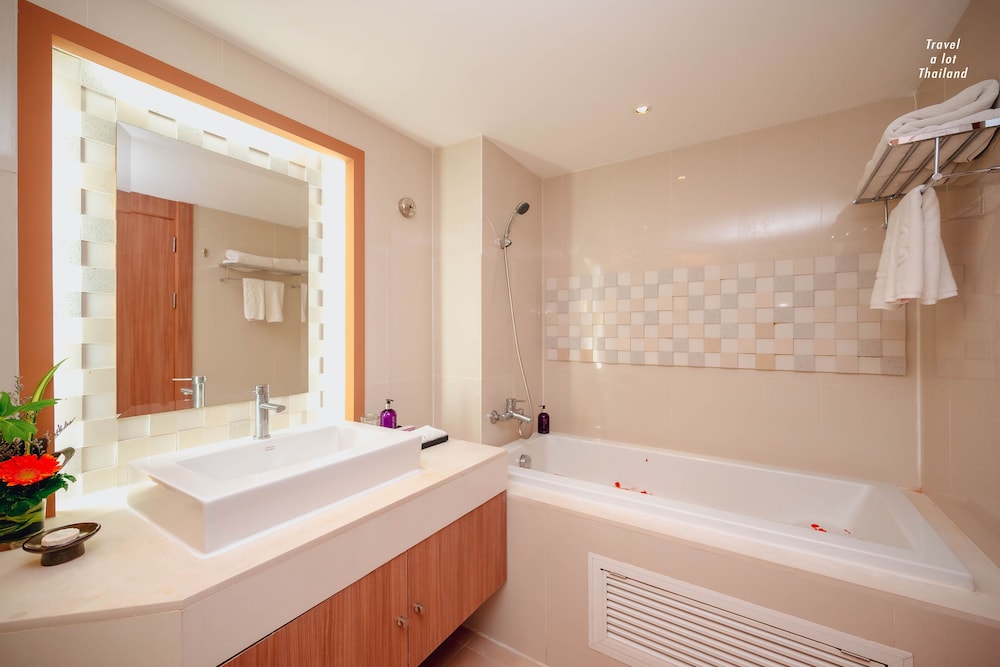 Room, 2 Bedrooms (Residence, King+Twin) - Photo 5
