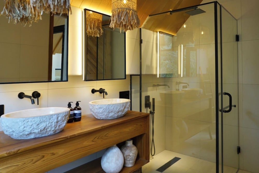 Standard Double Room - Photo 7
