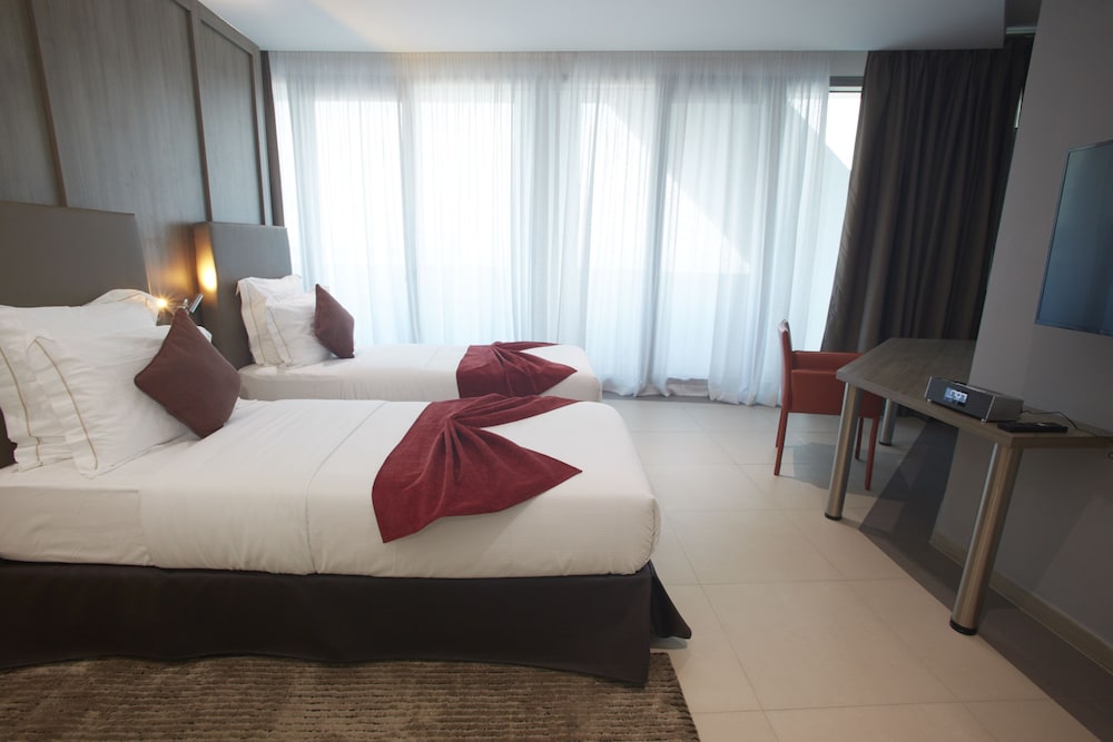 Presidential Apartment, 3 Bedrooms photo 3