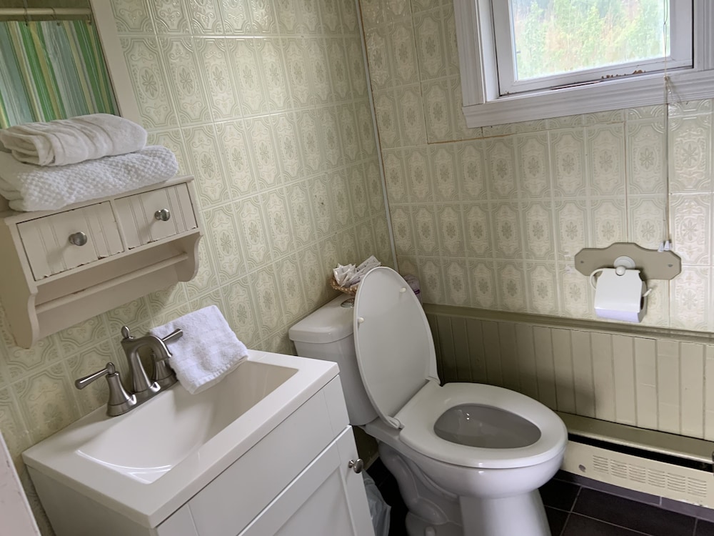 Basic Double or Twin Room photo 2