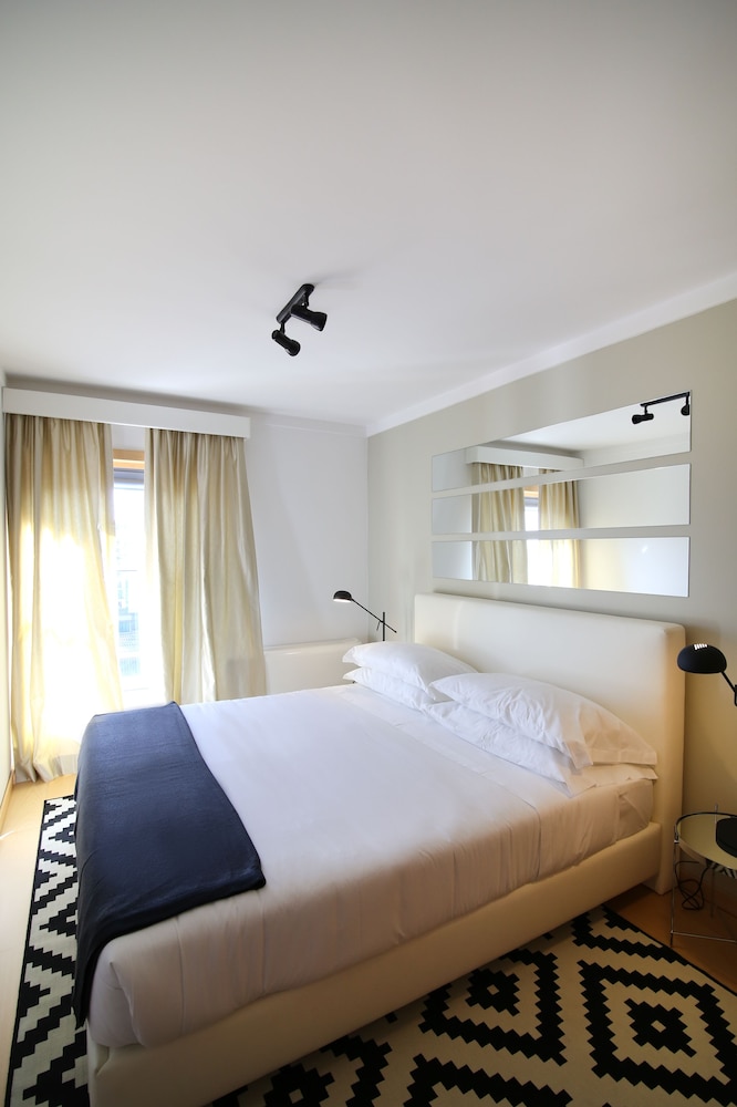 Panoramic Apartment, 1 Bedroom, Kitchen, River View photo 3
