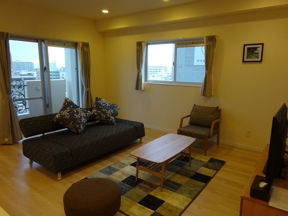 2 Bedroom Apartment photo 3