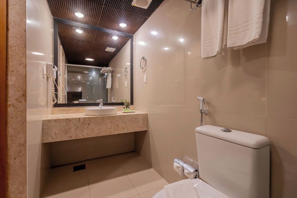 Standard Triple Room - Photo 9