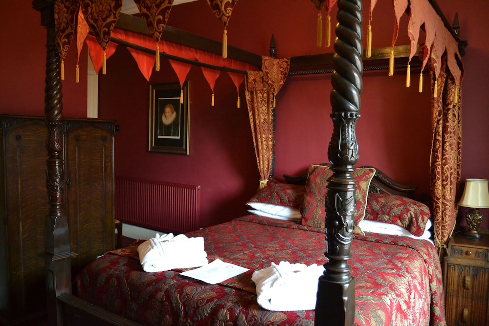 Elizabeth I photo 2