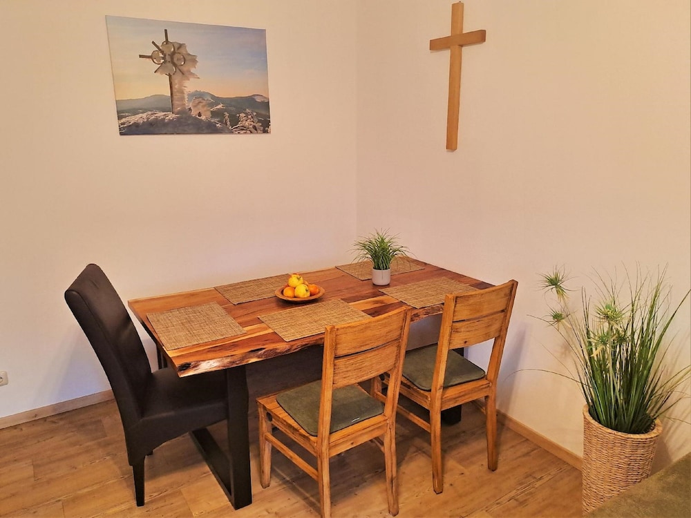 Apartment photo 2