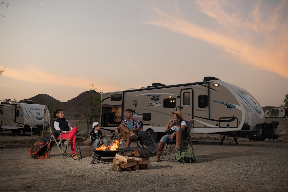 Standard Caravan With Scenic Mountain View & Complimentary Adventure Activities photo 2