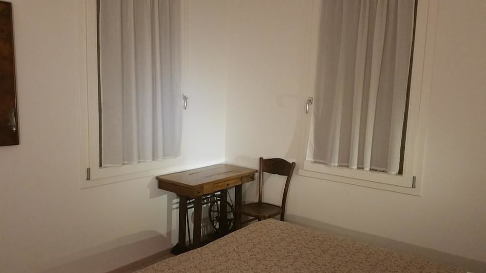 Family Triple Room photo 2