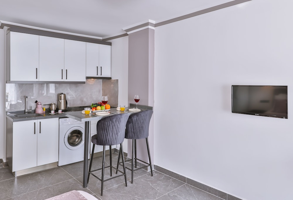 Studio, 1 Double Bed, Sea View photo 2