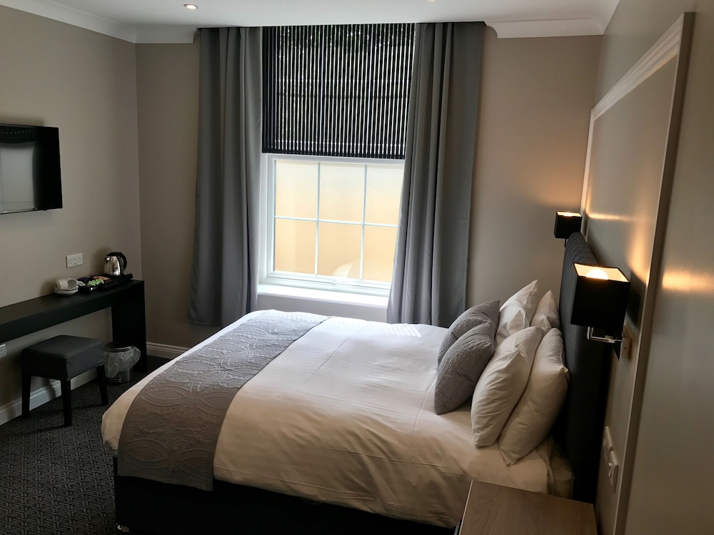 Raven Hotell, Bilde 10