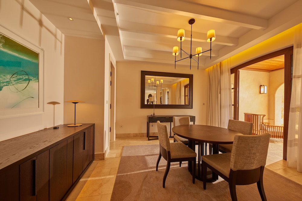 Grand Suite (Garden) thumbnail 5