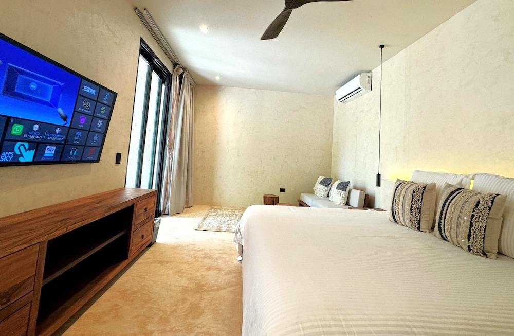 Casa Zamna Tropical View King