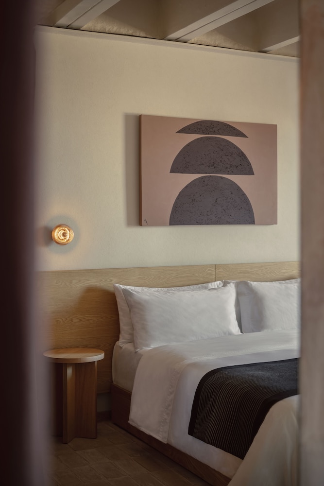 Room, 2 Queen Beds - Photo 3