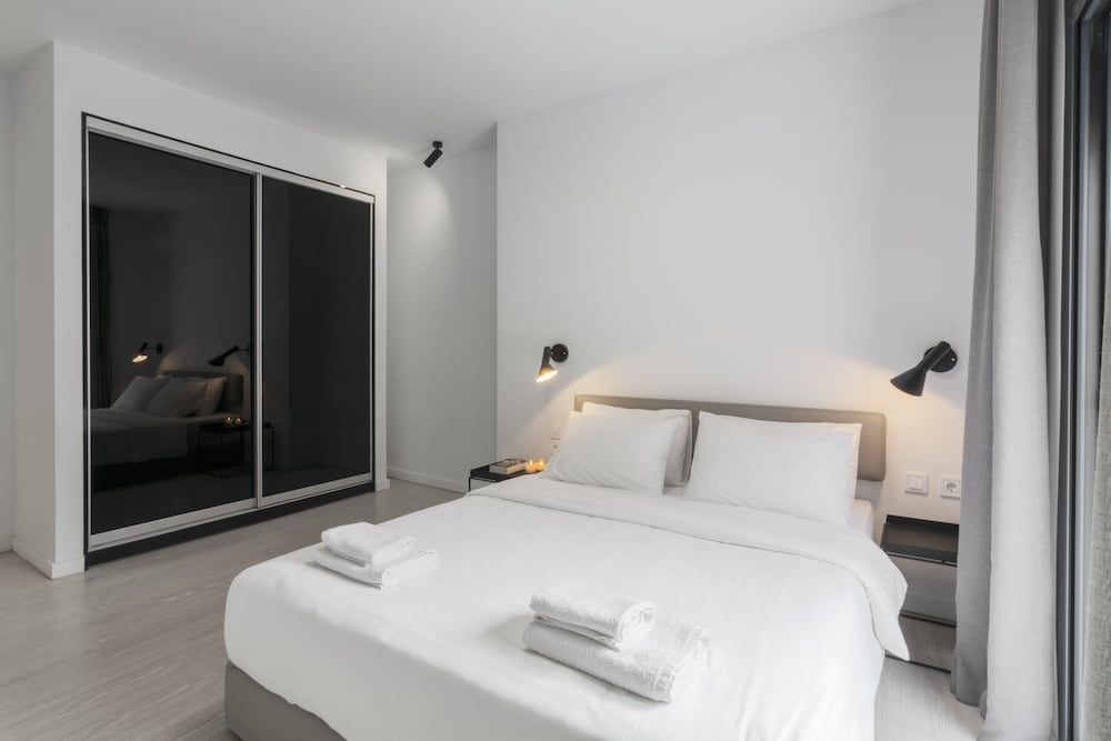 Luxury Apartment, 1 Bedroom, Balcony (H401) photo 2