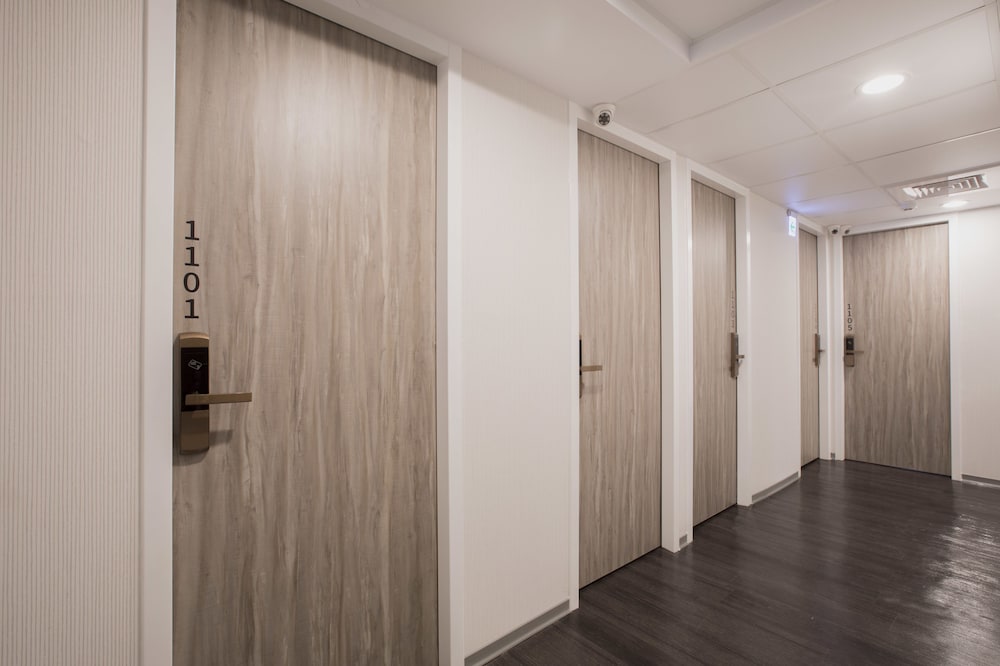 Adjoining Rooms - Female Only photo 2