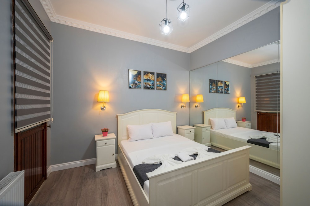 O) Family Suite photo 2