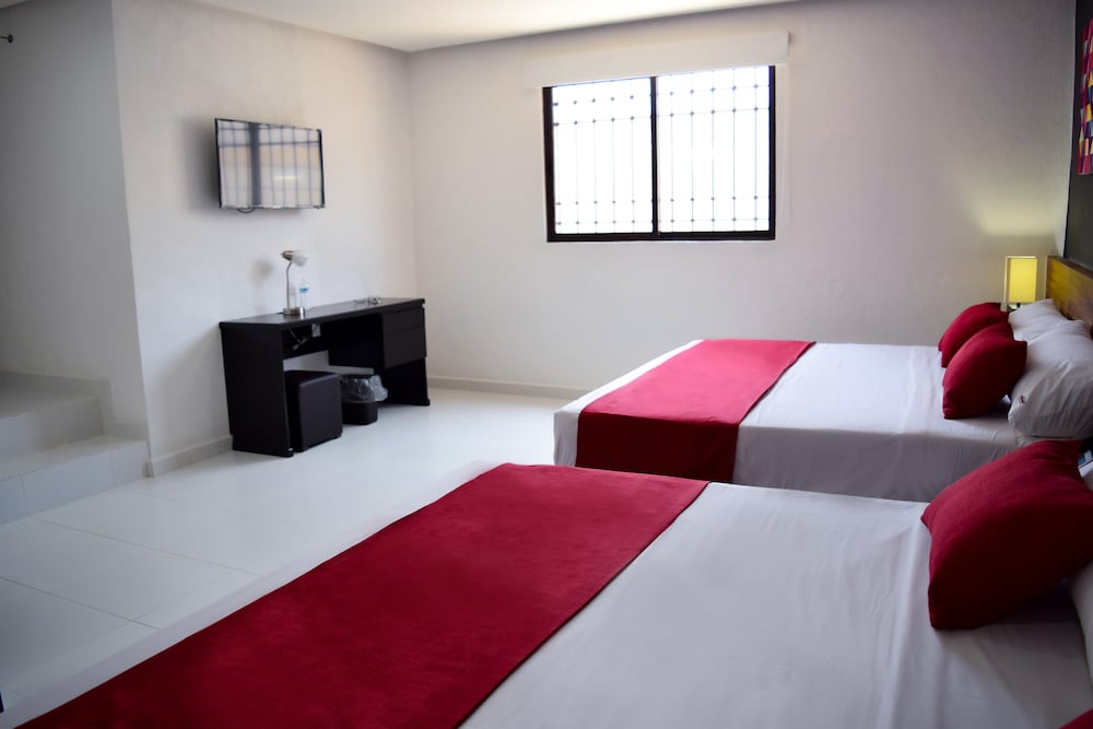 Deluxe Room, 2 Double Beds photo 3