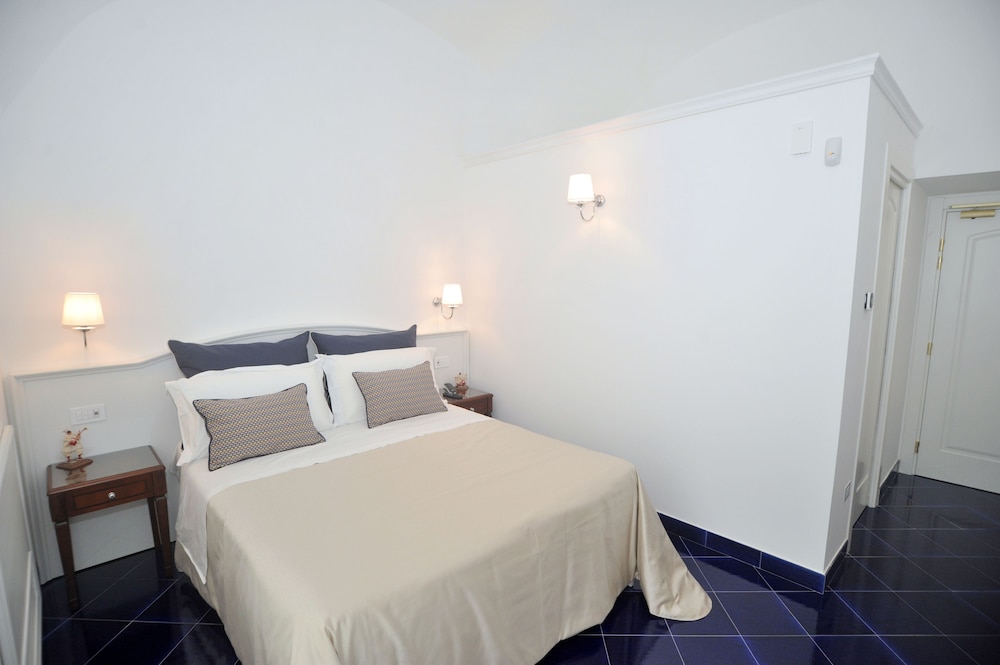 Elite Suite, Sea View photo 2