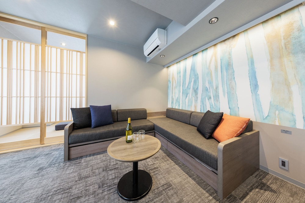 Premium Suite1BR witn 5beds, Non Smoking photo 1