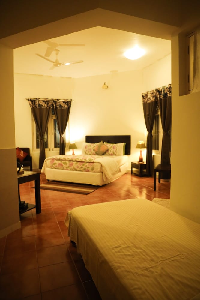 Deluxe Double Room photo 2