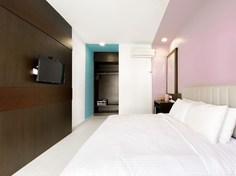 Classic Room, 1 Queen Bed