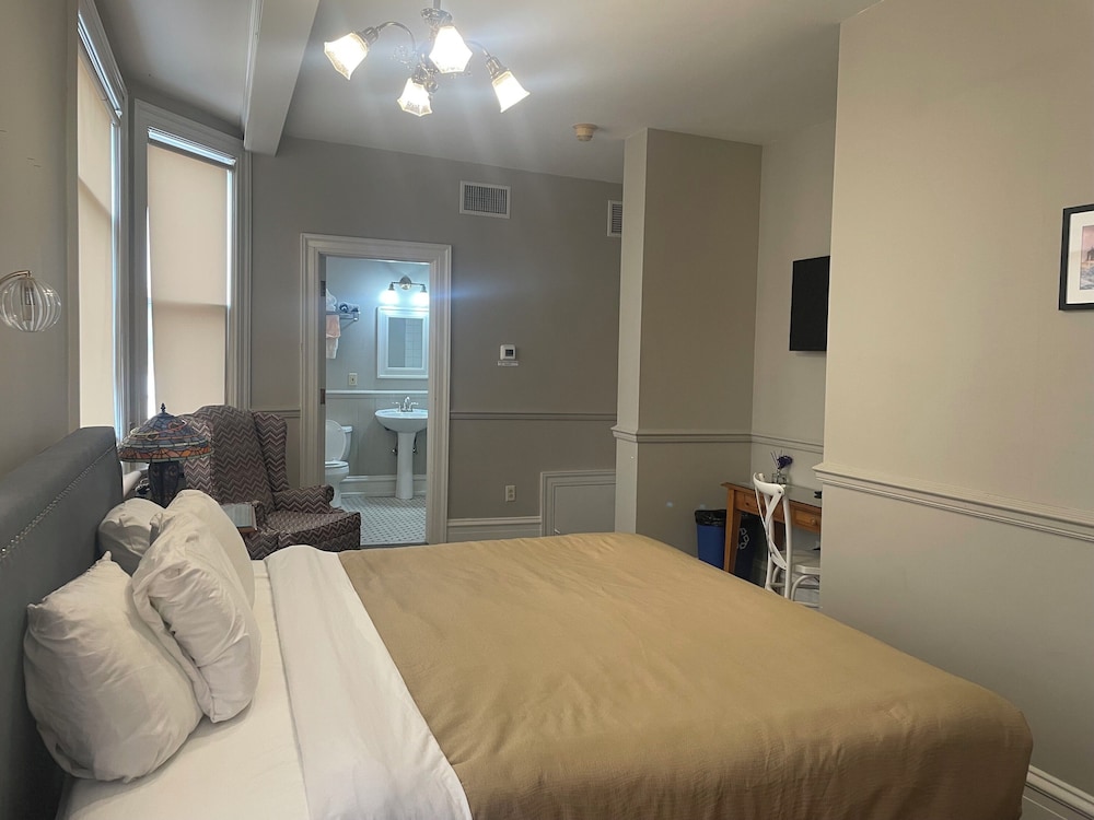 Classic Room
