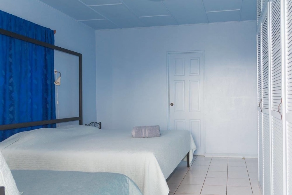 Triple Room, Multiple Beds photo 2