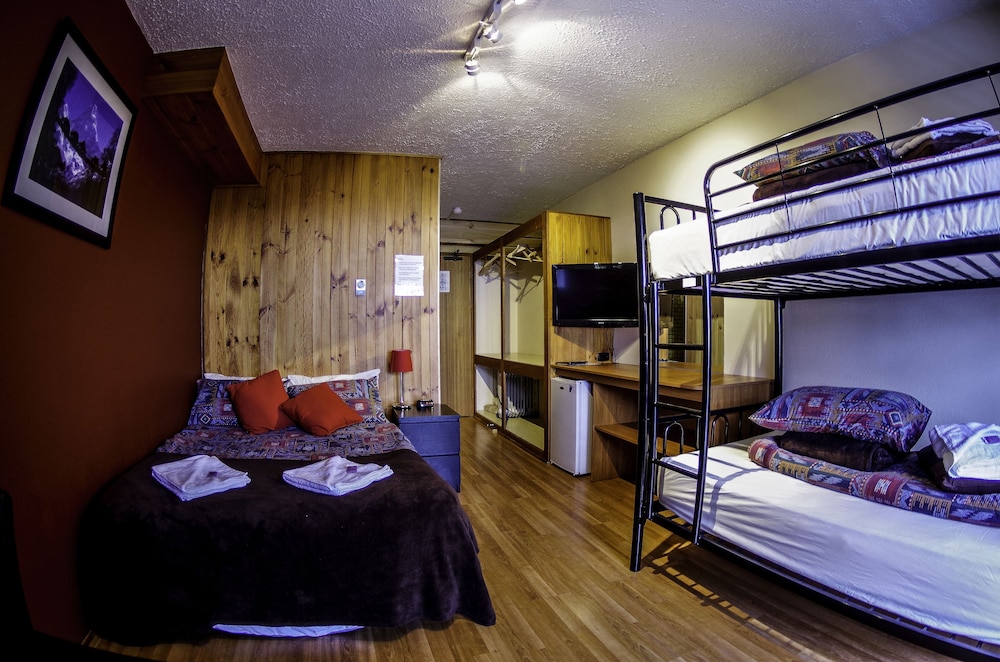 Quadruple Balcony Room photo 1