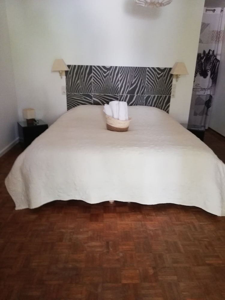 Comfort Triple Room, Garden View photo 3