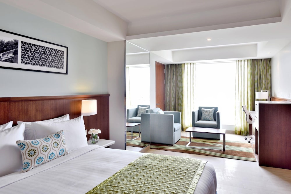 Suite, 1 Bedroom photo 2