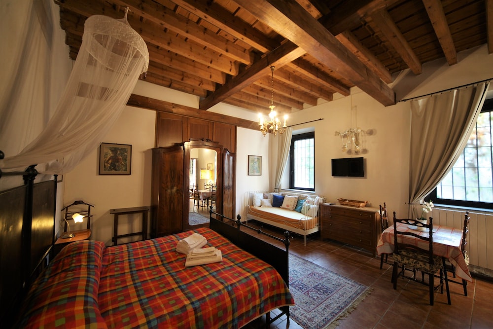 Apartment, Multiple Bedrooms, Balcony, Garden View photo 1