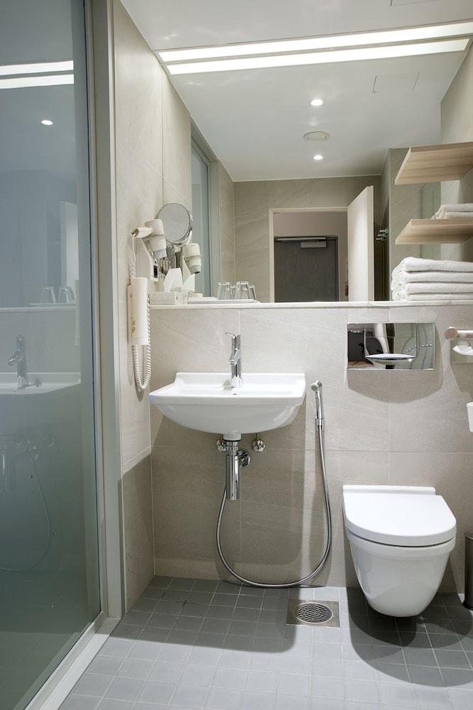 Premium Twin Room with SPA access photo 2