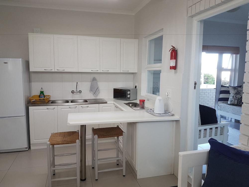 Classic Apartment, 1 Bedroom, Terrace, Ground Floor photo 3