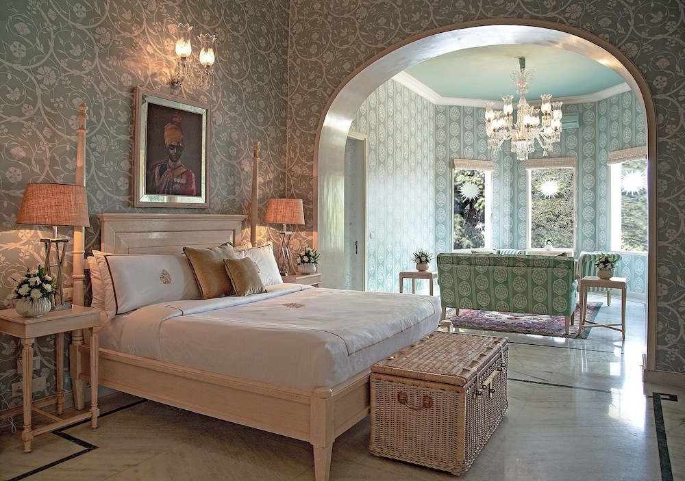 Queen Elizabeth II Suite photo 2