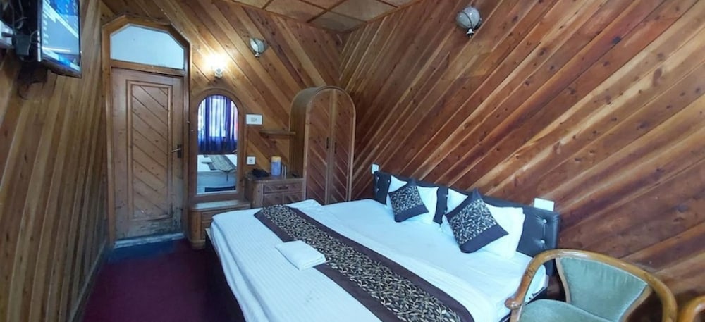 Deluxe Double Room - Photo 2