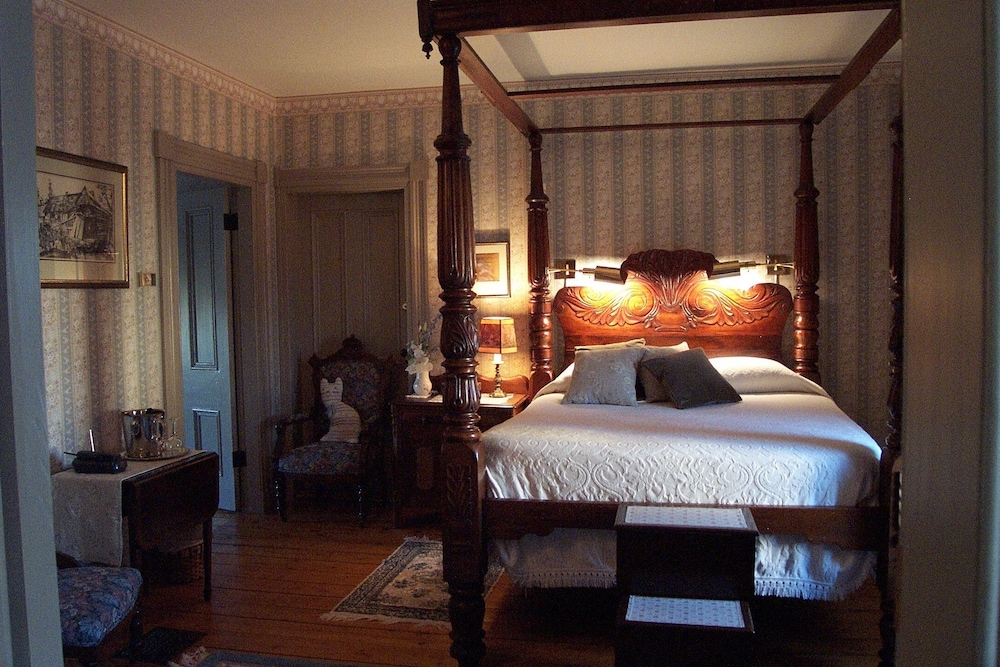 豪华房, 1张大床 (二楼)