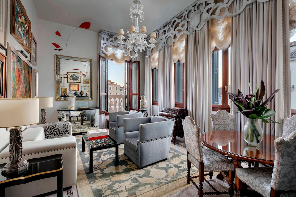 Suite, 1 Bedroom, Corner