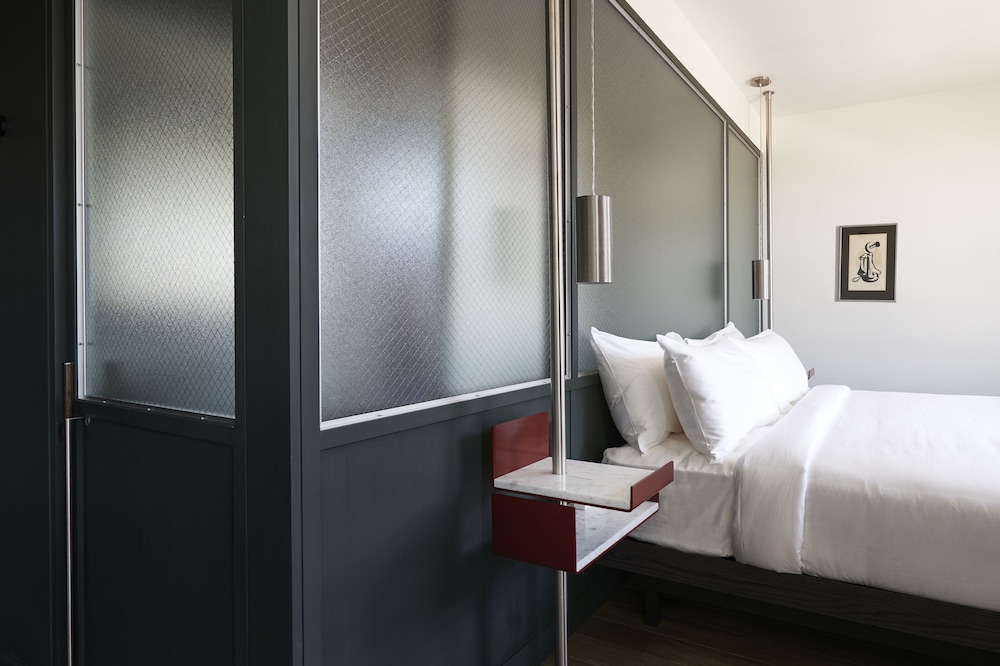 Standard Room, 1 King Bed, Accessible