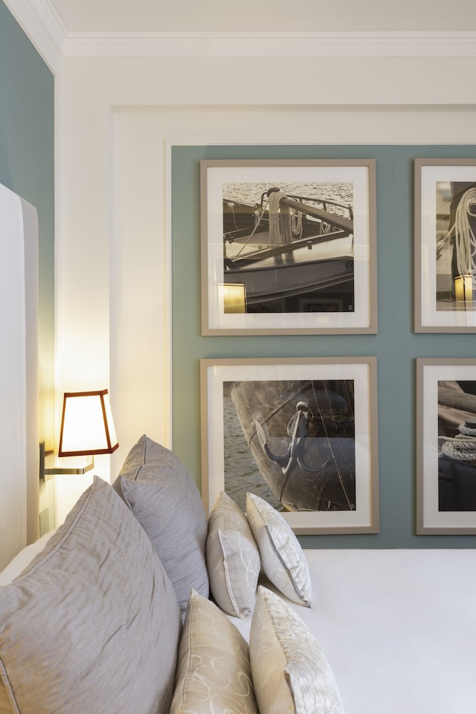 Standard Double Room - Photo 5