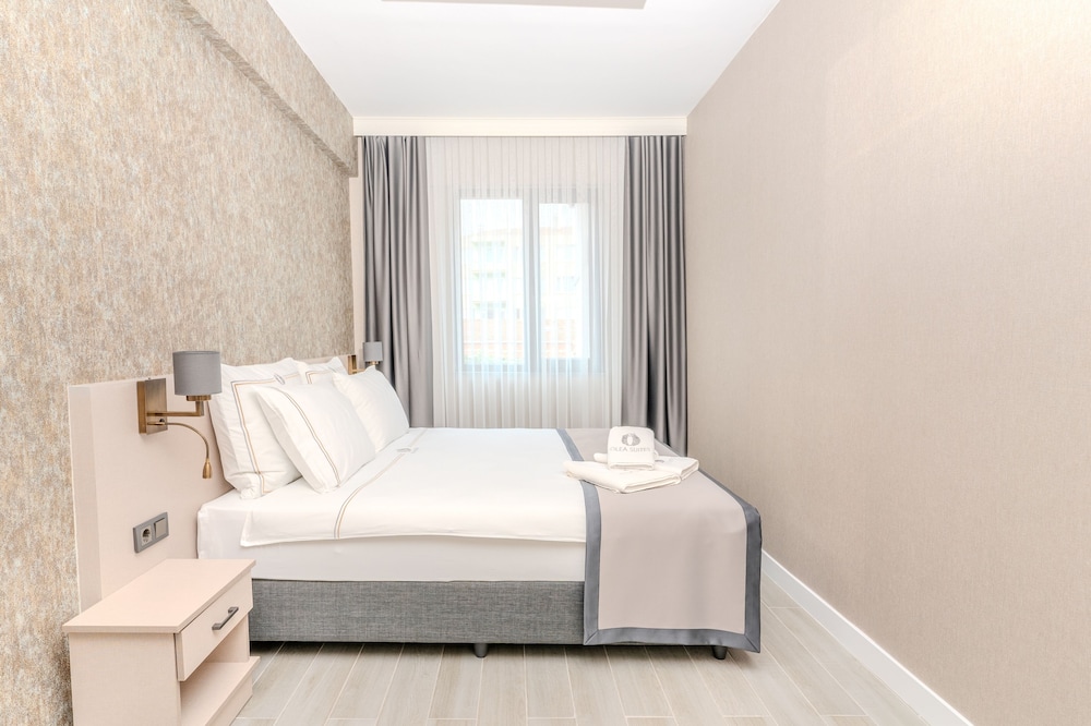 Basic Suite - Photo 17