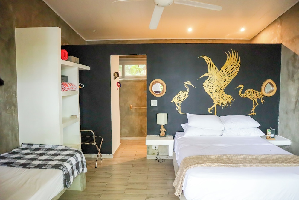 Deluxe Studio Suite