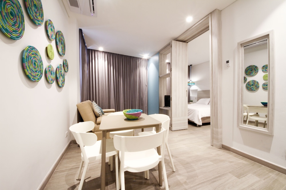 Loft, 2 Bedrooms - Photo 3