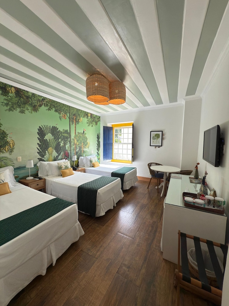 Superior Triple Room photo 2