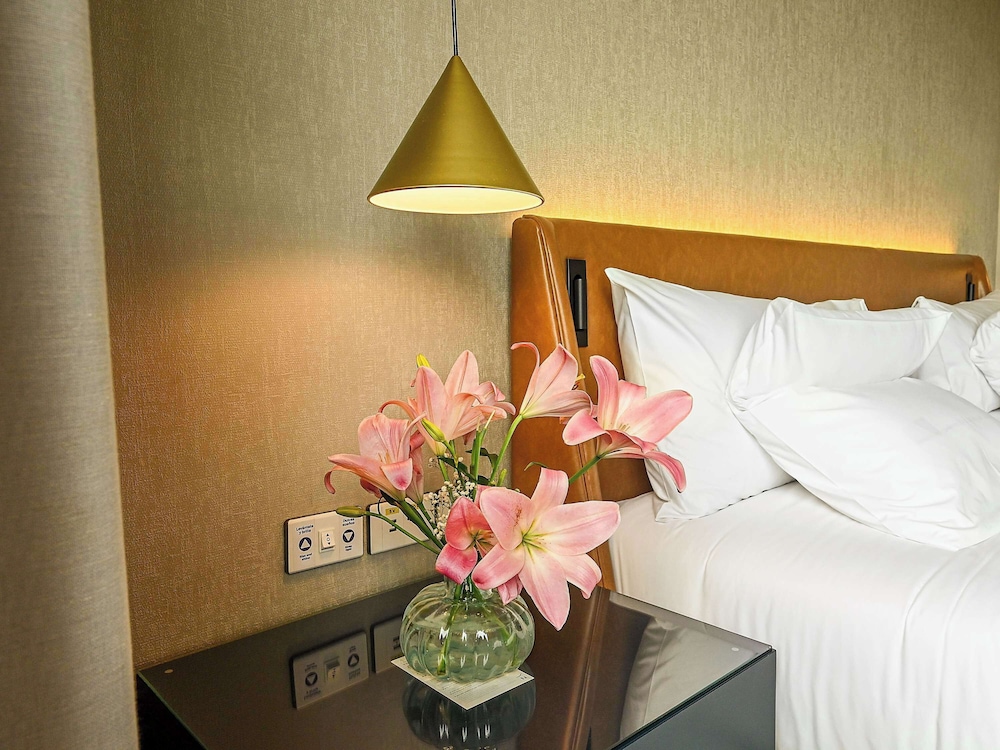 Executive Room, 1 King Bed - Photo 3