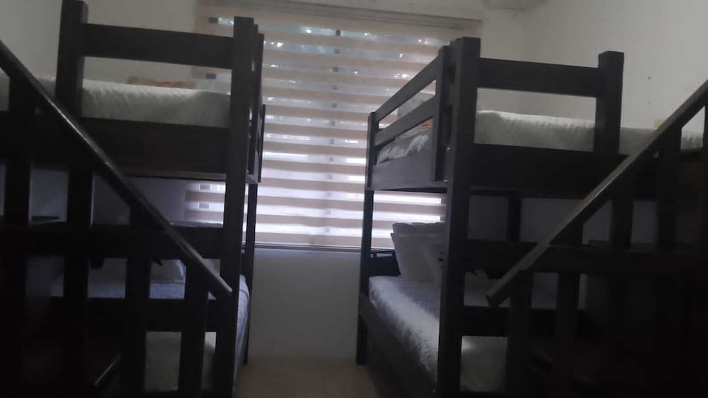 Family Apartment, 2 Bedrooms, Beach View, Beachside