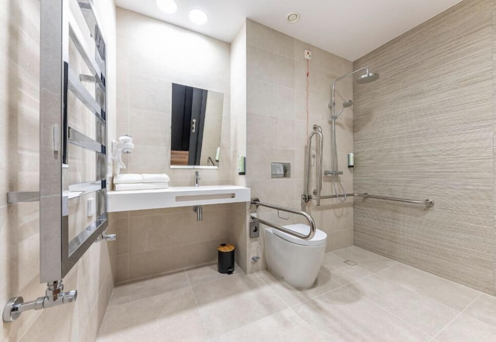 Double Room, Mobility Accessible
