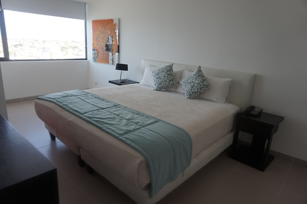 Habitación Premium, 1 cama King size, con balcon lateral photo 2